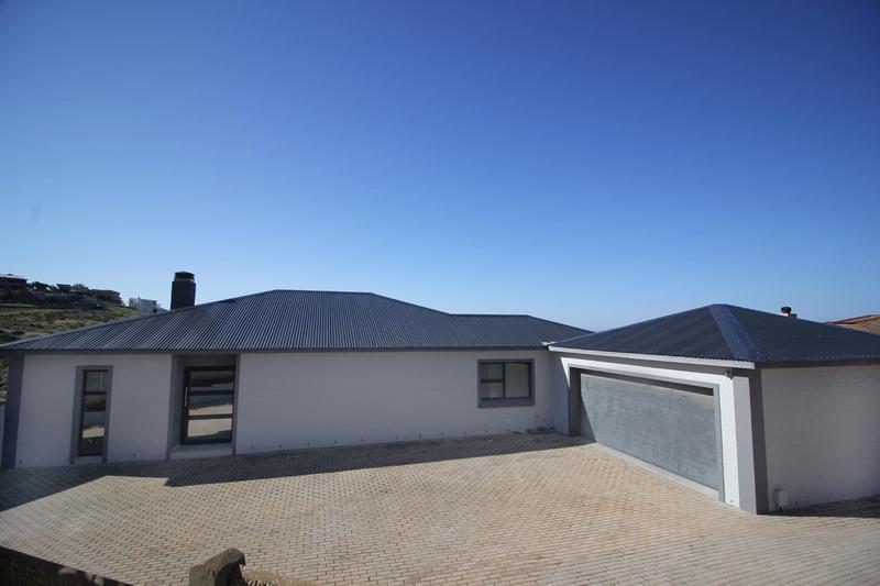 3 Bedroom Property for Sale in Menkenkop Western Cape